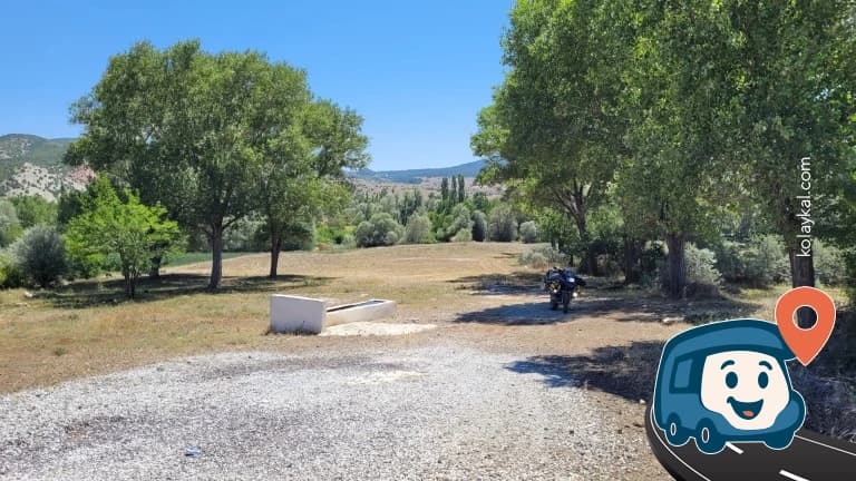 Ağaçlı ve Sulak Düz Alan - Saraykent, Yozgat, foto 2