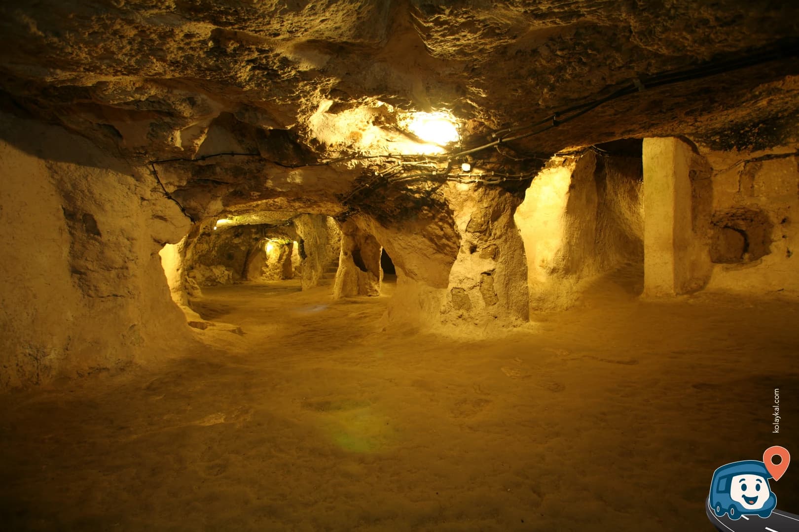 Kaymaklı Yeraltı Şehri Otoparkı - Derinkuyu, Nevşehir, foto 4