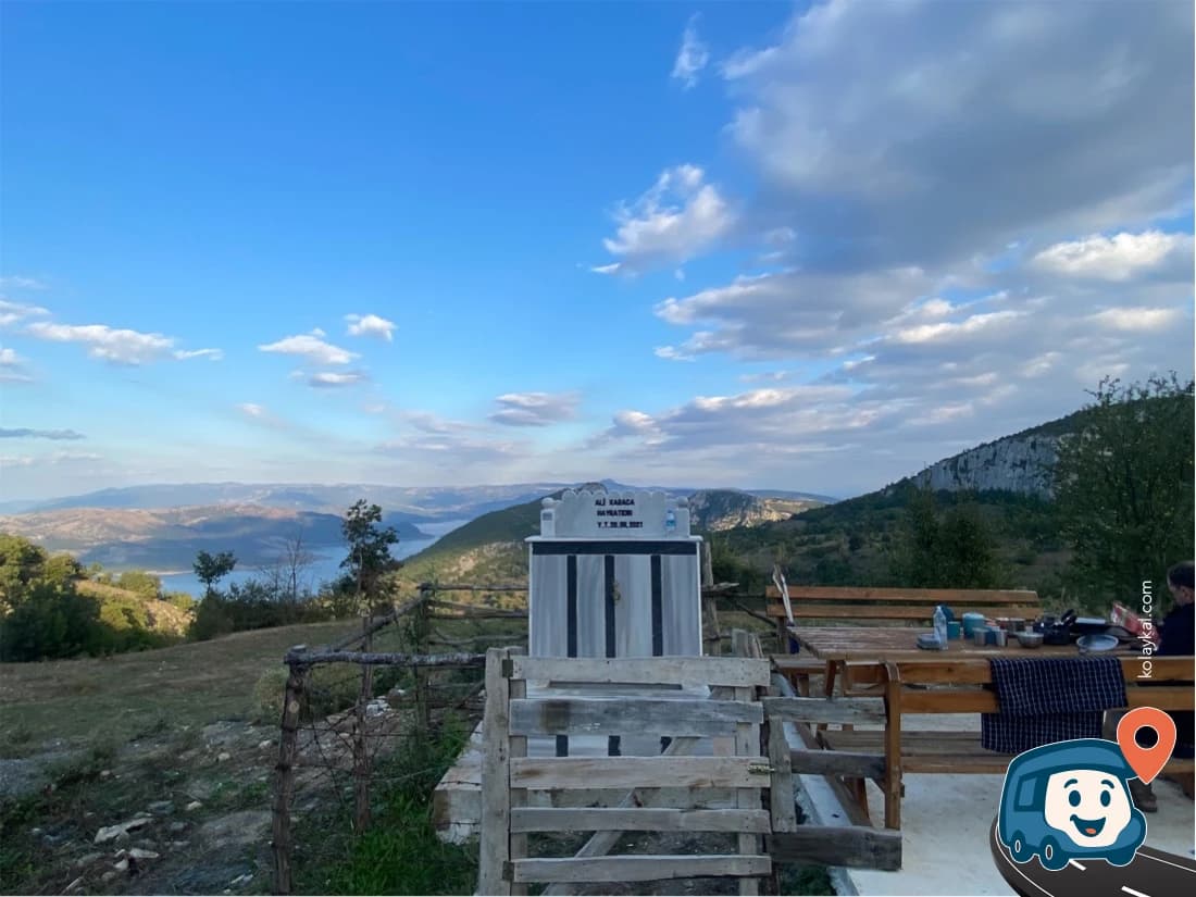 Harika Manzaralı Vahşi Kamp Noktası - Vezirköprü, Samsun, foto 3