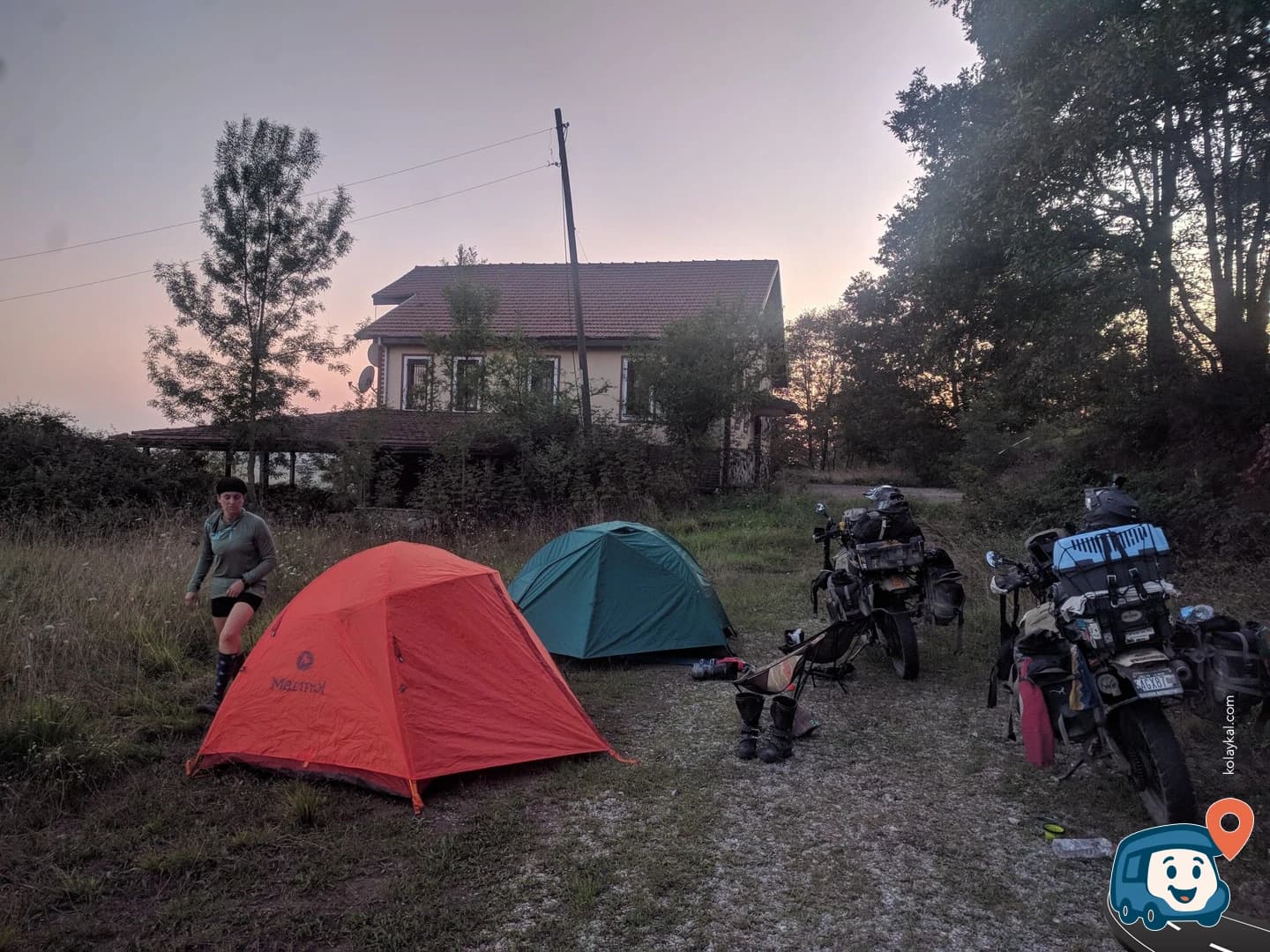 Tepedeki Terk Edilmiş Ev Yanı Kamp Alanı - Hendek, Sakarya, foto 1