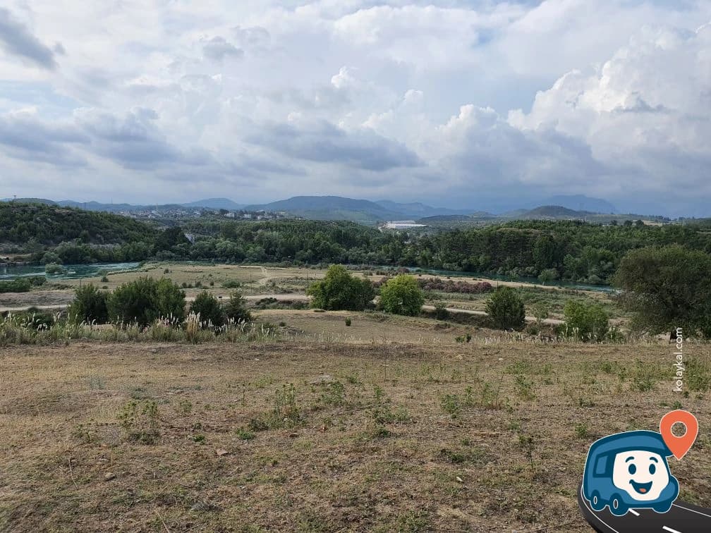 Manavgat Nehri Yakınında Vahşi Kamp Alanı - Antalya, foto 2