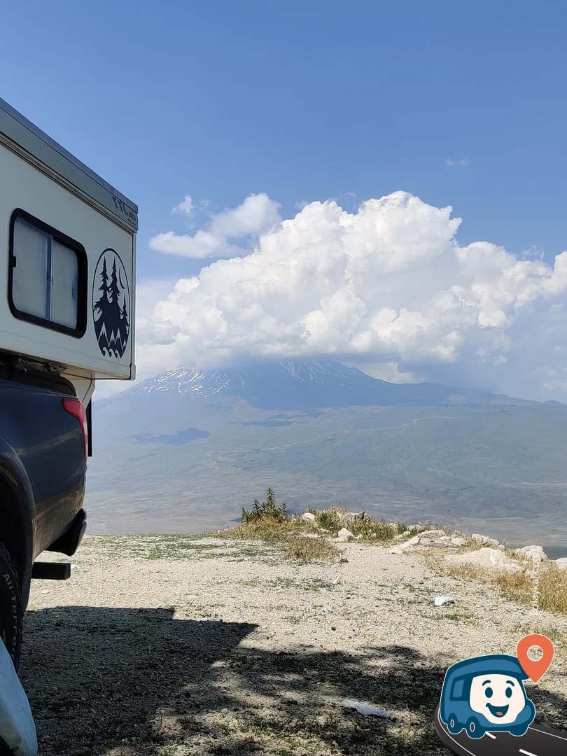 Ağrı Dağı Manzaralı Ağaç Altı Kamp Alanı - Doğubayazıt, foto 2