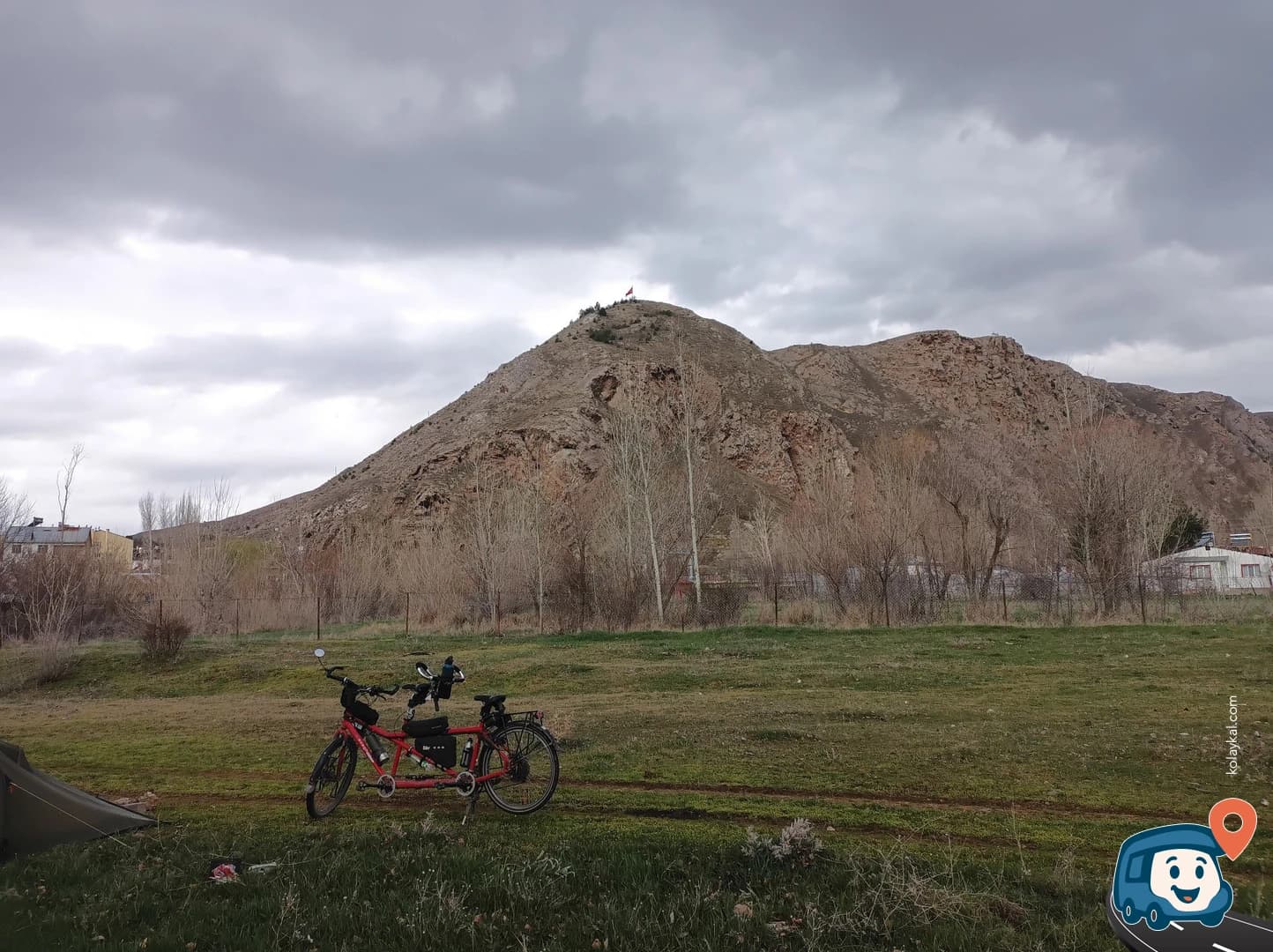 Nehir Kenarı Vahşi Kamp Alanı - Zara, Sivas, foto 1