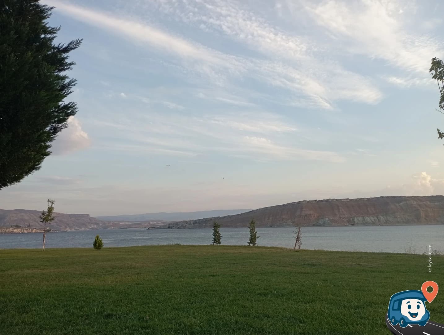 Göl Kenarı Ücretsiz Kamp Alanı - Nallıhan, Ankara, foto 1