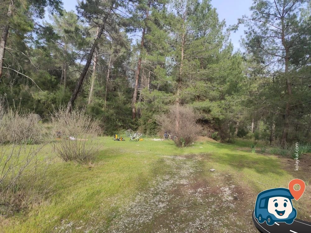 Yeşilüzümlü Yakını Vahşi Kamp Alanı - Seydikemer, Muğla, foto 1