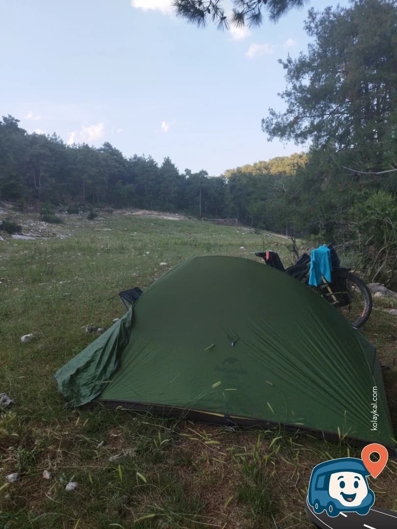 Yol Kenarı Koyu Vahşi Kamp Alanı - Tarsus, Mersin, foto 2