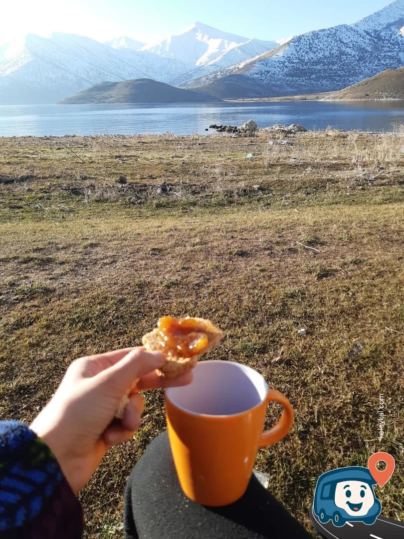 Göl Kenarı Vahşi Kamp Alanı - Gevaş, Van, foto 1