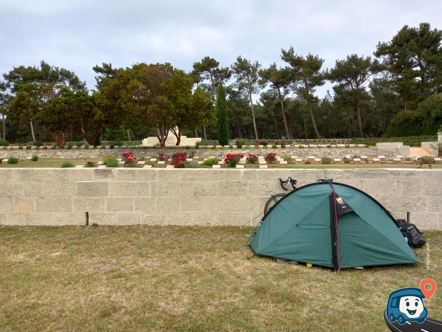 Pink Farm Mezarlığı Girişi Vahşi Kamp Noktası - Eceabat, Çanakkale, foto 1