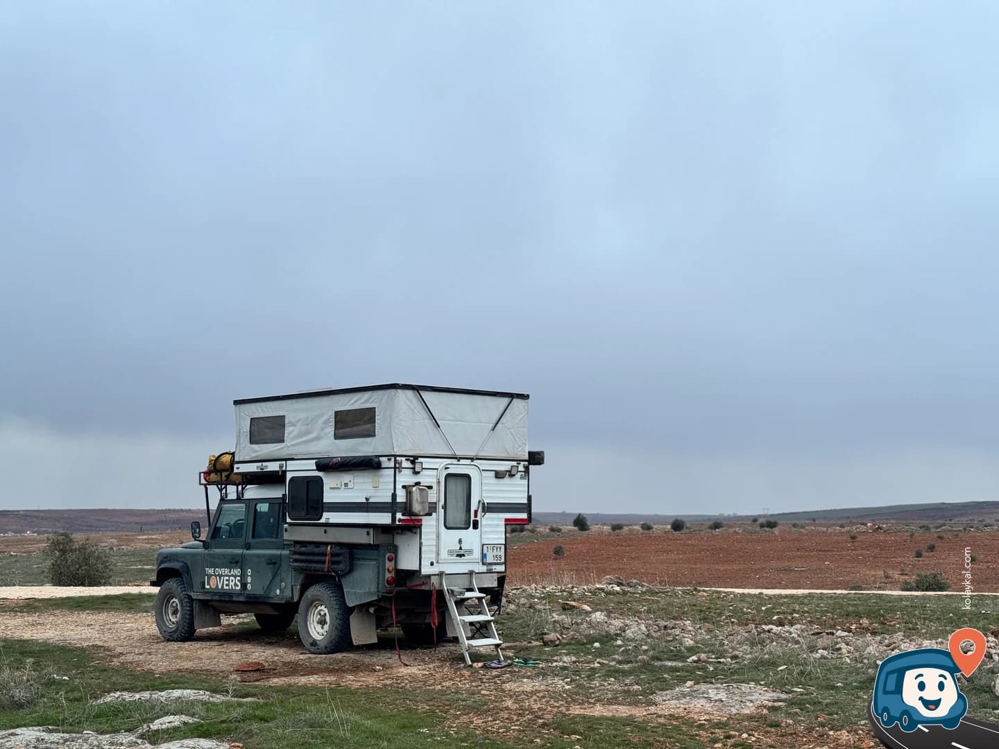Tarla Üstünde Vahşi Kamp Alanı - Suruç, Şanlıurfa, foto 2