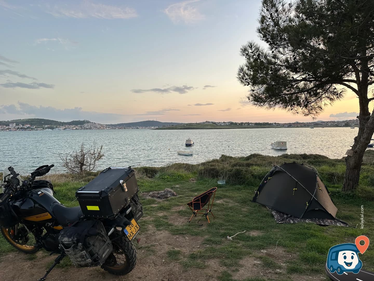 Earth Esplanade Vahşi Kamp Alanı - Ayvalık, Balıkesir, foto 1