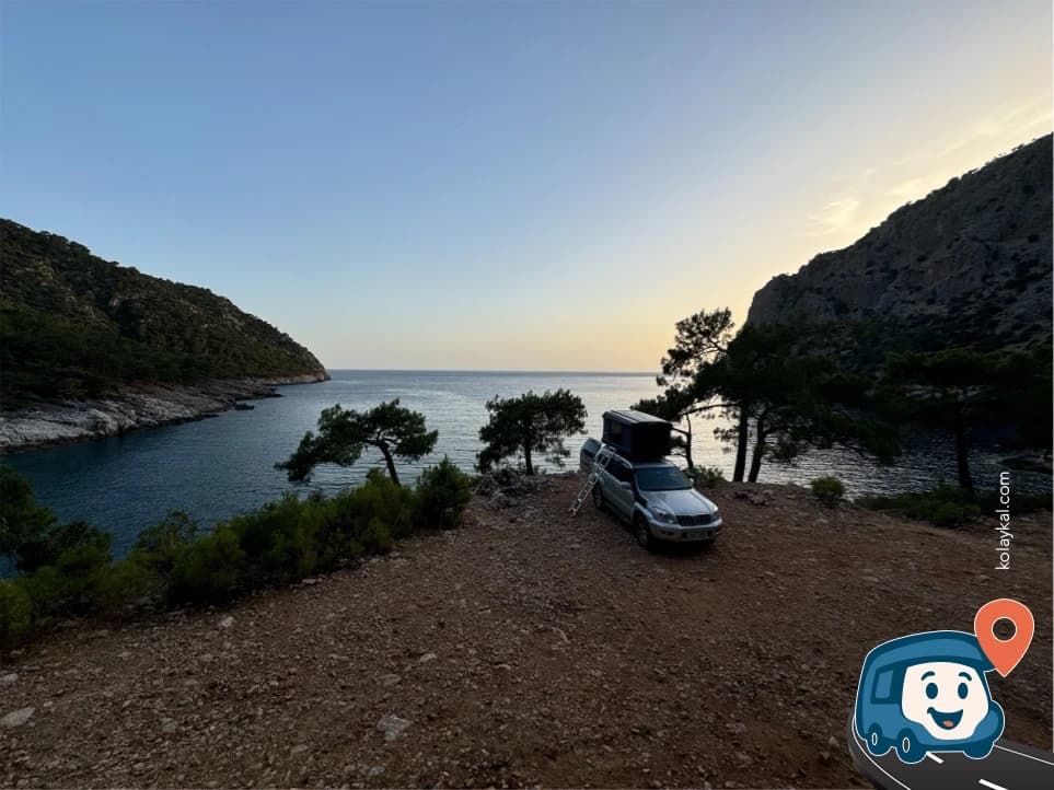 Deniz Kenarı Vahşi Kamp Alanı - Seydikemer, Muğla, foto 1