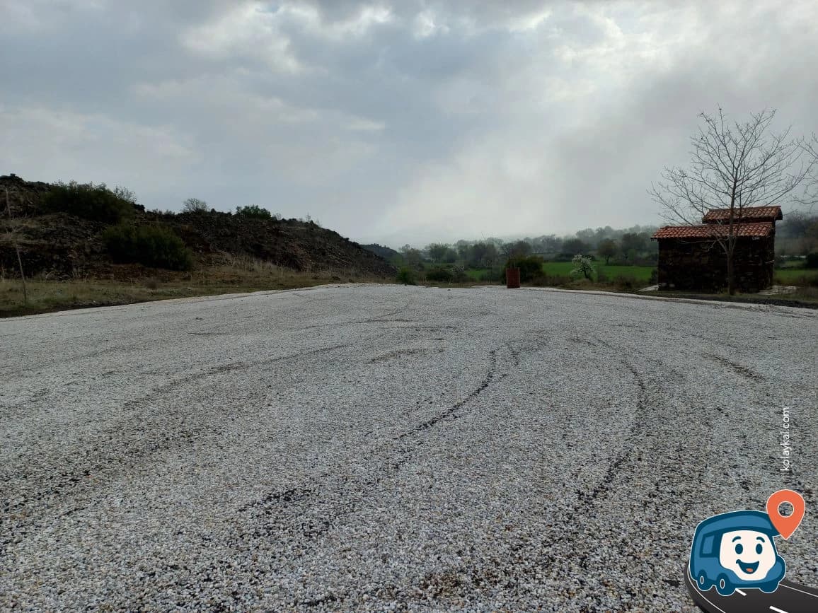 Sandal Divlit Vahşi Kamp Alanı - Kula, Manisa, foto 1