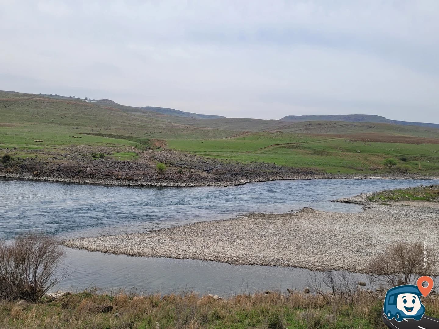 Dicle Üzeri Dağların Ardında Vahşi Kamp - Güçlükonak, Şırnak, foto 1