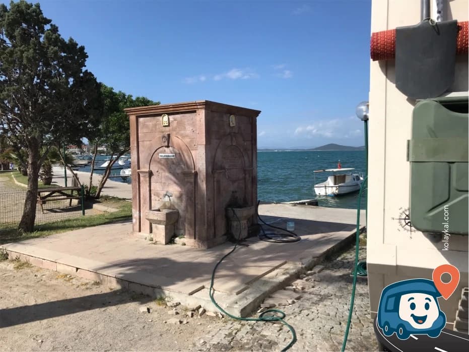 Ayvalık Limanı Çeşmesi - Balıkesir, foto 1