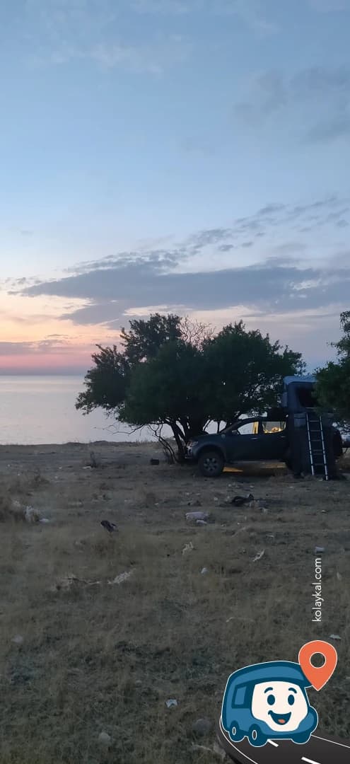 Göl Kenarı Vahşi Kamp Alanı - Tuşba, Van, foto 3