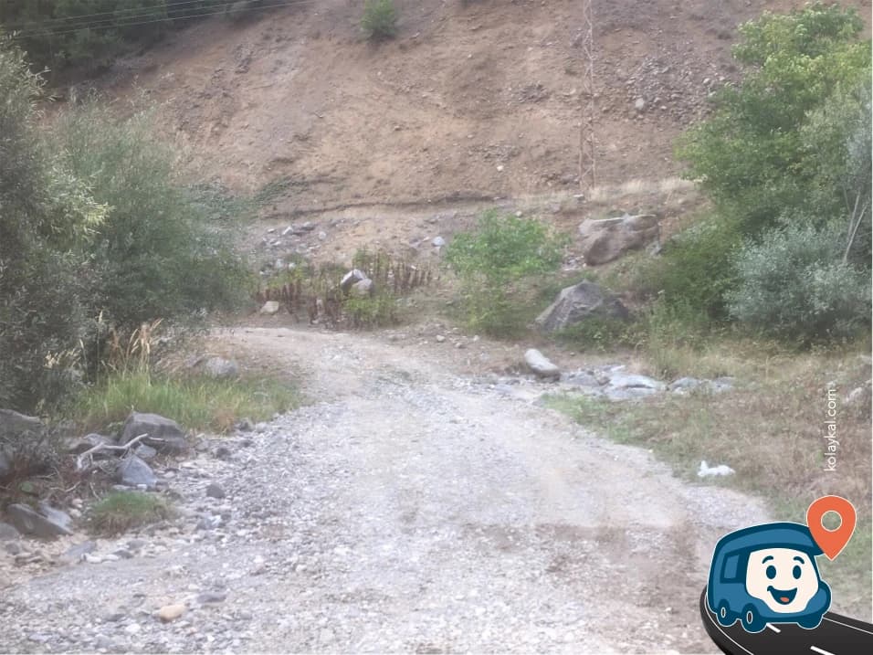 Dere Geçişli Gizli Kamp Alanı - Ardanuç, Artvin, foto 1