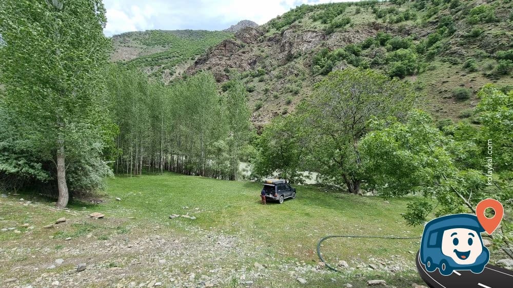 Nehir ve Şelale Kenarı - Çatak, Van, foto 1
