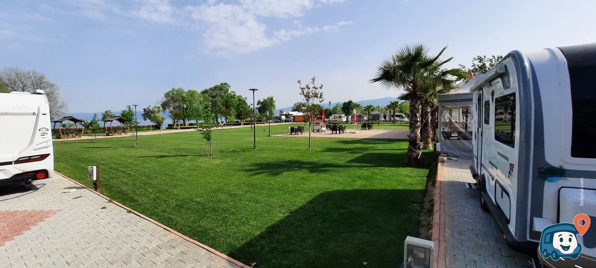 İznik Gölü Kenarı Vahşi Kamp Alanı - Orhangazi̇, Bursa, foto 2