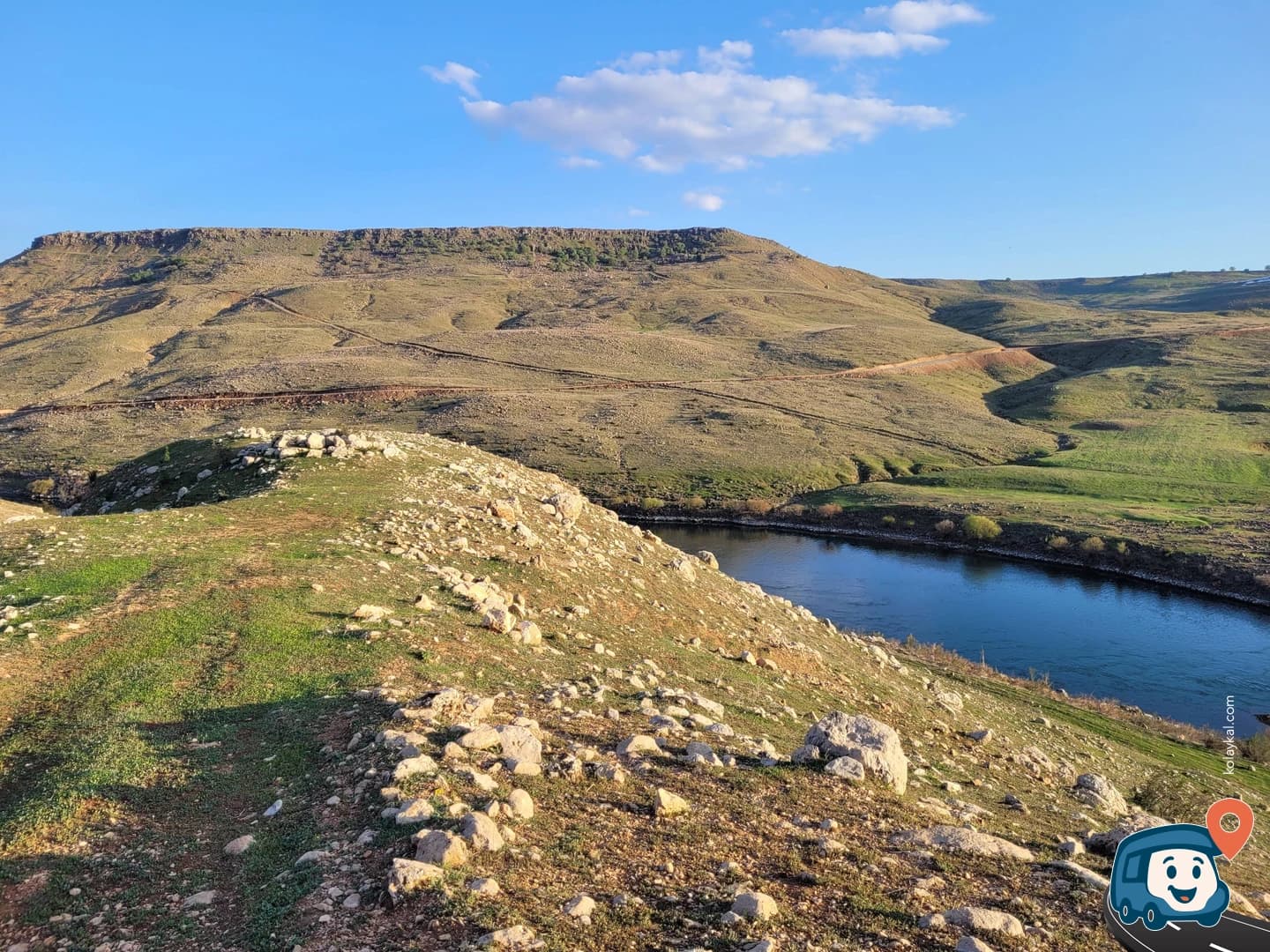 Dicle Üzeri Dağların Ardında Vahşi Kamp - Güçlükonak, Şırnak, foto 3
