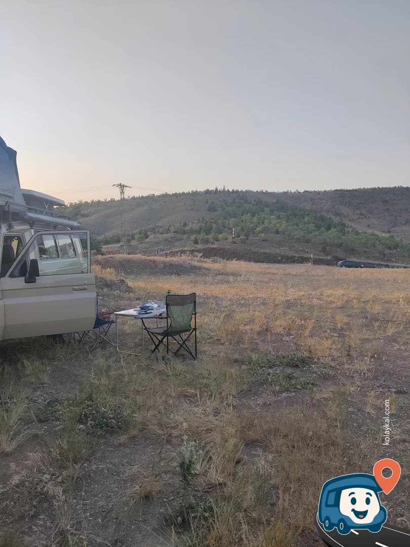 Nemrut Dağı Yolu Üzeri Vahşi Kamp Alanı - Battalgazi, Malatya, foto 1