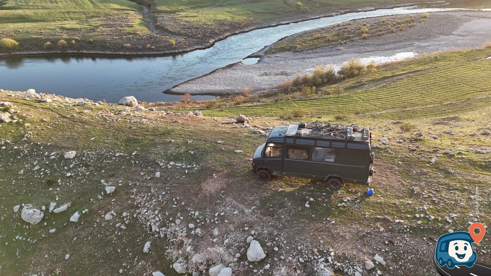 Dicle Üzeri Dağların Ardında Vahşi Kamp - Güçlükonak, Şırnak, foto 2