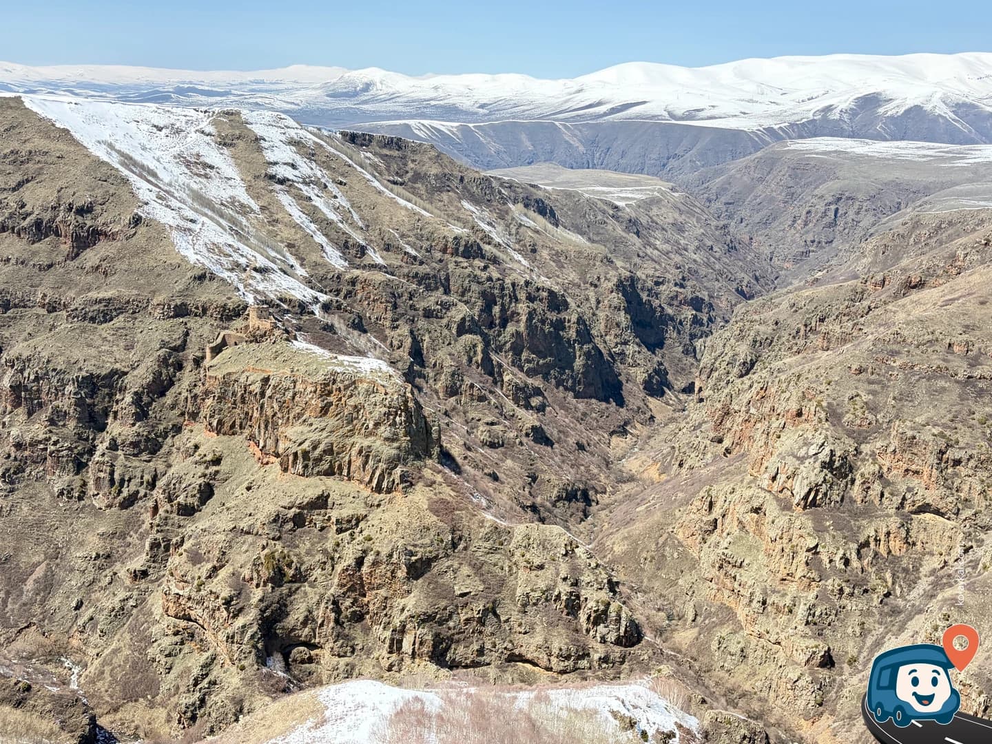 Şeytan Kalesi Vahşi Kamp Alanı - Çıldır, Ardahan, foto 2