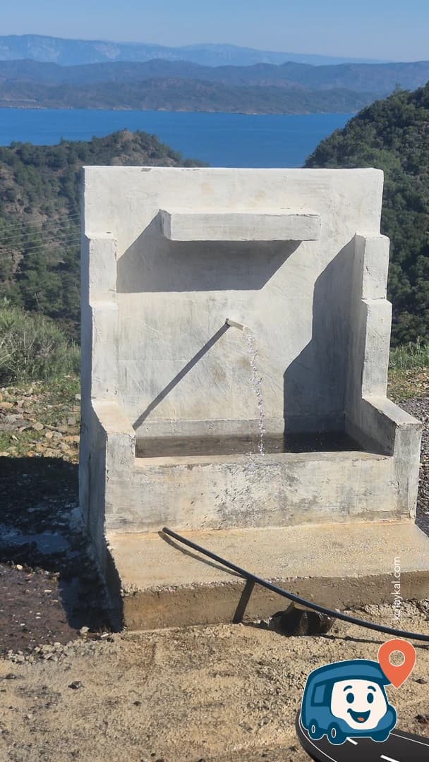 Yol Kenarı Su Kaynağı - Datça, Muğla, foto 1